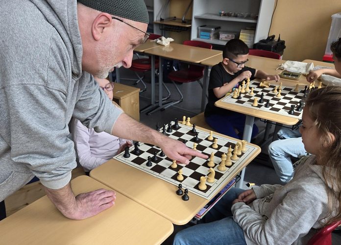 Schach begeistert die CWS-Grundschule: Eine Erfolgsgeschichte mit Köpfchen